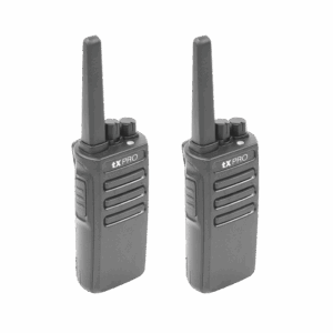 Par de radios TX500 VHF 136-174 MHz con 5 watts de potencia, 16 Canales Preconfigurados.