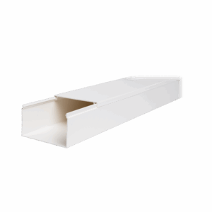 Canaleta TMK-4577 Color Blanco de PVC rígido Auto Extinguible, para uso en interiores, con un largo de 2.5 metros (5500-01250)
