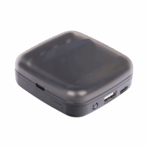 Power bank y Cargador para baterías 2 en 1,  carga individual y/o  simultánea hasta 4 baterías,  (AA y AAA, Ni-MH y Li-Ion)