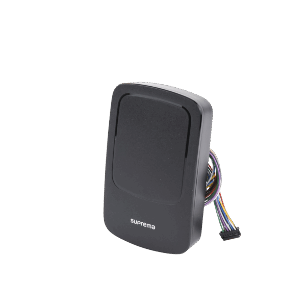 Controlador de una puerta  de uso en exterior, Con lector de Tarjetas  Multitecnolgia, NFC y Bluetooth