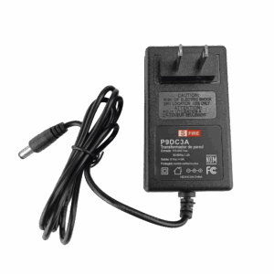 9 Vcc / 3 A / Adaptador de voltaje / Voltaje de Entrada de 100-240 Vca / Para Usos Múltiples / Video Vigilancia, Acceso, Asistencia, Alarmas, Etc.