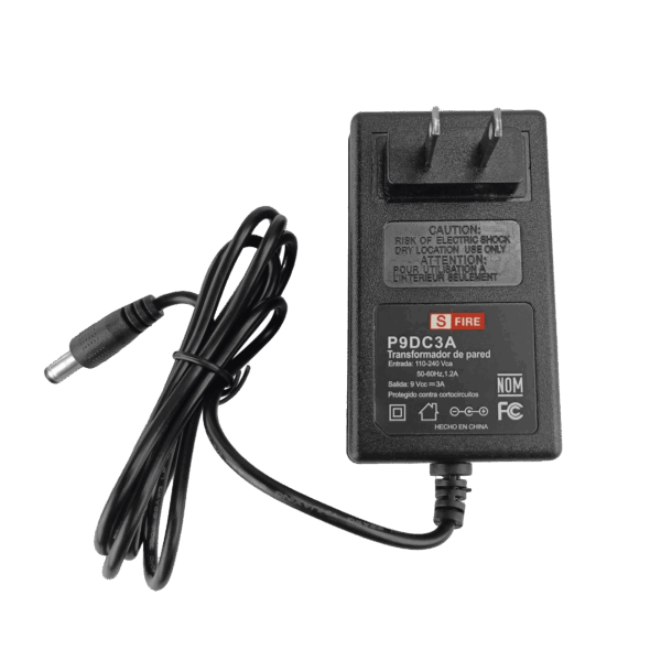 9 Vcc / 3 A / Adaptador de voltaje / Voltaje de Entrada de 100-240 Vca / Para Usos Múltiples / Video Vigilancia, Acceso, Asistencia, Alarmas, Etc.