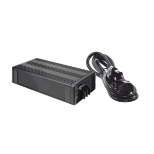 Cargador para Baterías de Plomo Ácido y Litio / 13.5A / 12V / Bancos de 55 a 180 Ah/ Con cable de alimentación
