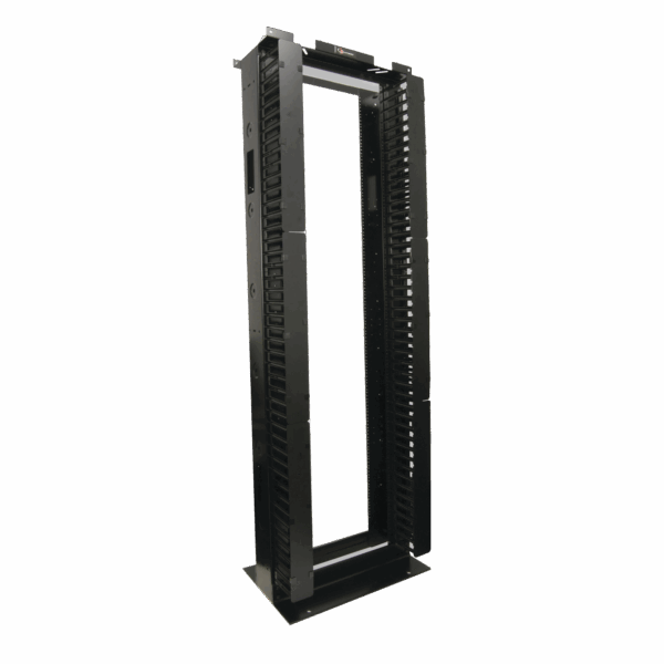 Rack de Aluminio System de 7ft x 19in, 45UR, Con organizadores verticales, conexión de tierra y accesorios de montaje