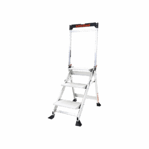 Escalera de Tijera con Punto de Apoyo Anti-caídas de 0.67 m (Nivel de Pie), con Peldaños JUMBO, (SKU 11903).